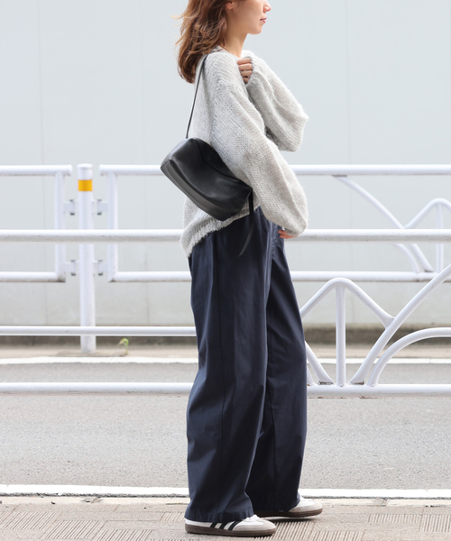 JOURNAL STANDARD relume（ジャーナルスタンダード　レリューム）の「コットンギャザーワイドパンツ（スラックス・レディース・ブラウン/ネイビー・36/38）」の12枚目の写真