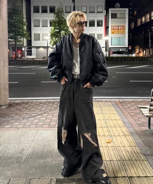 F/ON(エフオン)の「【F/ON】DESTRUCTIVE VINTAGE MAKE SUPER WIDE DENIM(デニムパンツ・メンズ・ブラック・L/M/S)」の2枚目の写真