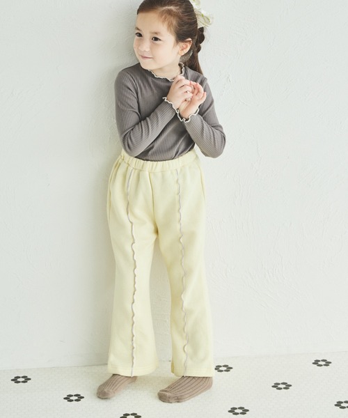 pairmanon(ペアマノン)の「裏起毛 メローライン フレアパンツ(スウェットパンツ・キッズ・ブラック/ブラック系その他/ライトイエロー/ピンク/ホワイト系その他/グリーン系その他/ベージュ・120/130/110/90/100/150/140)」の19枚目の写真