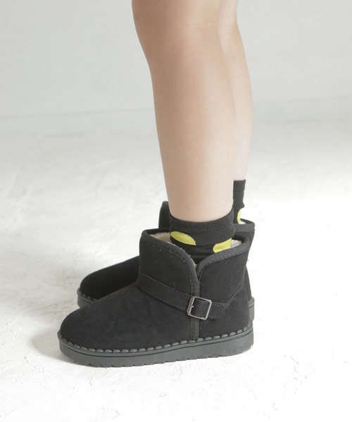 SOROTTO（ソロット）の「ぬくぬくファー素材のベルト付きムートンブーツ（ブーツ・キッズ・ブラック/グレー・27(16.5-17㎝)/29(18-18.5㎝)/30(18.5-19㎝)/32(20-20.5㎝)/34(21-21.5㎝)/35(22.5㎝)）」の19枚目の写真