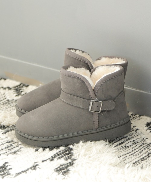 SOROTTO（ソロット）の「ぬくぬくファー素材のベルト付きムートンブーツ（ブーツ・キッズ・ブラック/グレー・27(16.5-17㎝)/29(18-18.5㎝)/30(18.5-19㎝)/32(20-20.5㎝)/34(21-21.5㎝)/35(22.5㎝)）」の13枚目の写真