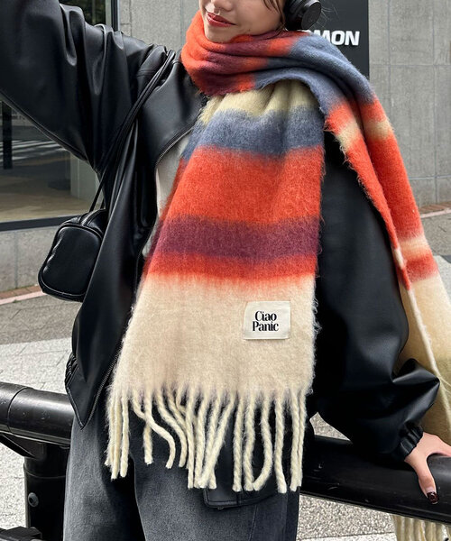 CIAOPANIC(チャオパニック)の「太フリンジマルチボーダーボリュームマフラー(マフラー・レディース・パープル/ホワイト/オレンジ/その他/サーモンピンク/イエロー/ブラウン/ピンク・FREE)」の16枚目の写真