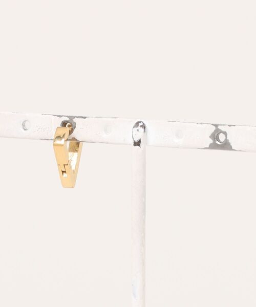 Diliraba(ディリラバ)の「【Diliraba】ステンレス スクエアハートフープピアスセット(ピアス(両耳用)・レディース・ゴールド/シルバー・FREE)」の10枚目の写真