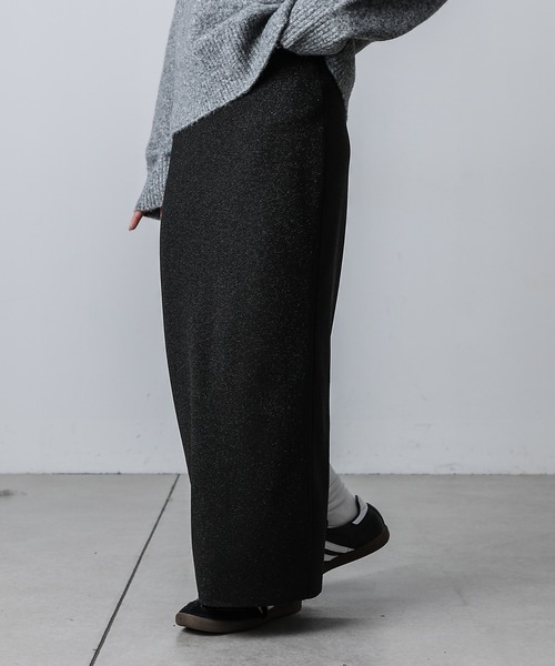 COLONY 2139（コロニートゥーワンスリーナイン）の「ラメスポンディッシュIラインスカート（スカート・レディース・ブラック/チャコールグレー・SMALL/MEDIUM/LARGE）」の4枚目の写真