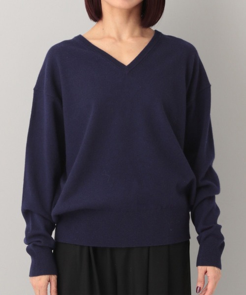 e/rm（イーアールエム）の「【e/rm】メリノウールＶネックプルオーバー（ニット/セーター・レディース・ベージュ系その他/ネイビー/ピンク系その他/ライトグレー・FREE）」の6枚目の写真