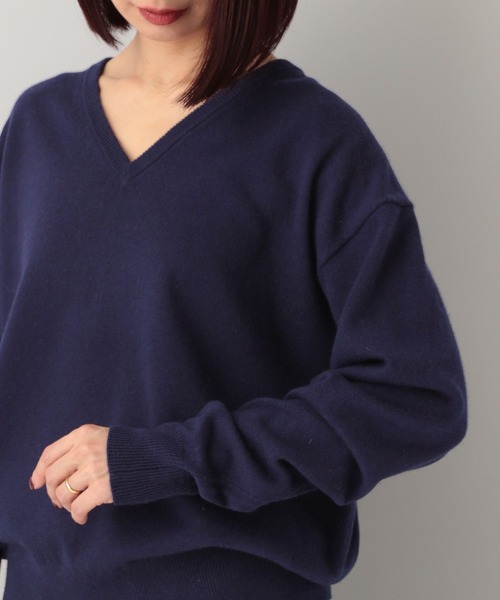 e/rm（イーアールエム）の「【e/rm】メリノウールＶネックプルオーバー（ニット/セーター・レディース・ベージュ系その他/ネイビー/ピンク系その他/ライトグレー・FREE）」の11枚目の写真