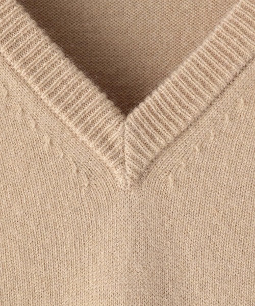 e/rm（イーアールエム）の「【e/rm】メリノウールＶネックプルオーバー（ニット/セーター・レディース・ベージュ系その他/ネイビー/ピンク系その他/ライトグレー・FREE）」の16枚目の写真