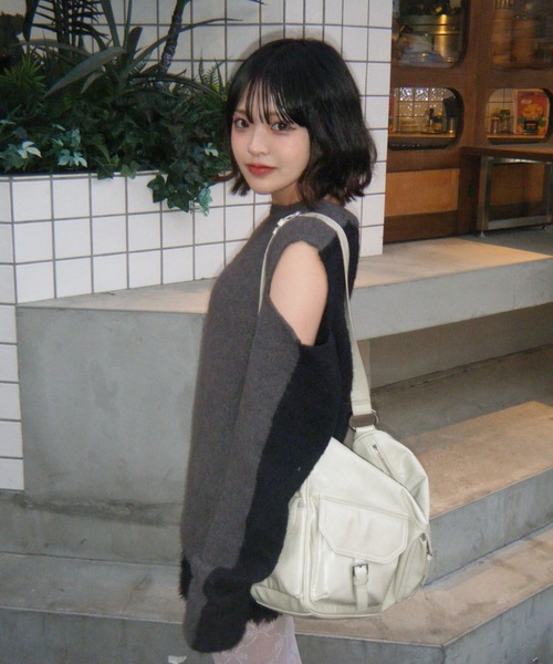 shesame(シーセム)の「coloring mohair like knit(ニット/セーター・レディース・ネイビー系/グレー系/レッド系・フリー)」の4枚目の写真