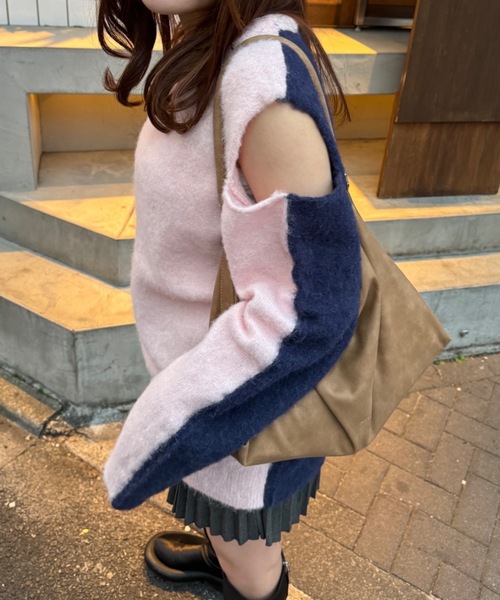 shesame(シーセム)の「coloring mohair like knit(ニット/セーター・レディース・ネイビー系/グレー系/レッド系・フリー)」の13枚目の写真