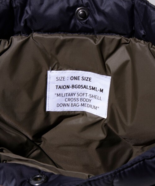TAION(タイオン)の「【TAION/タイオン】ミリタリーダウンショルダーバッグ ソフトシェル(ショルダーバッグ・メンズ・ブラック/ダークグリーン/ダークオリーブ/ネイビー/セージグリーン・FREE)」の11枚目の写真