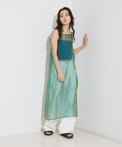 NOMINE（ノミネ）の「タック ボリューム デニムパンツ（デニムパンツ・レディース・ホワイト/ブラック/ブルー・S/M）」の8枚目の写真