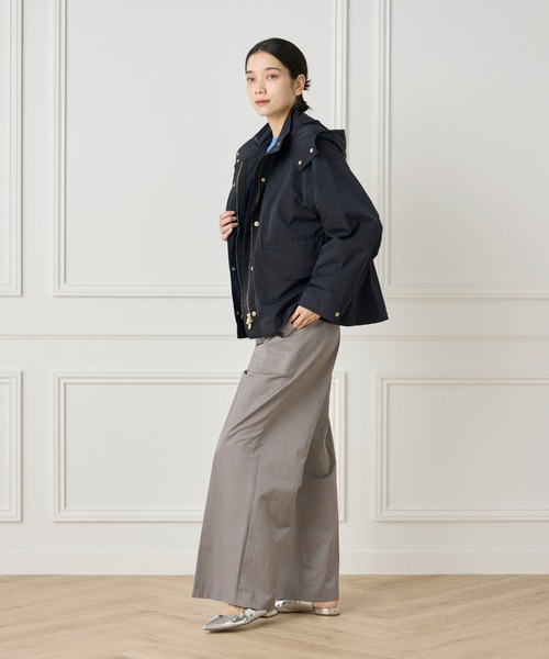 INED（イネド）の「コンパクトツイルストレッチ ショートモッズコート（ブルゾン・レディース・ベージュ/ネイビー・7号/9号）」の16枚目の写真