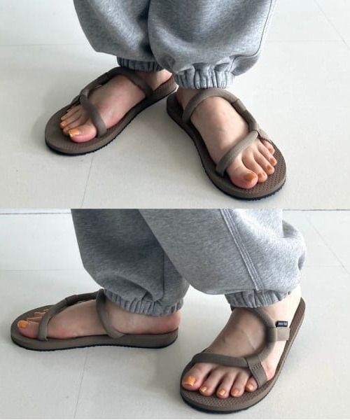 mont-bell（モンベル）の「【別注】mont-bell / ソックオンサンダル 25SS （WOMEN 22.0～24.5cm）（サンダル・レディース・ブラウン系その他4・X-SMALL/SMALL）」の3枚目の写真