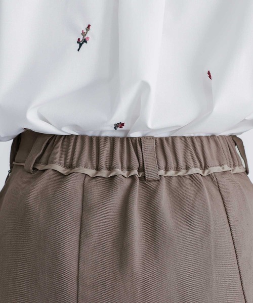 somari imagination（ソマリ イマジネーション）の「『カーブ切り替えパイピングスカート』（スカート・レディース・ベージュ/チャコール・2/1）」の17枚目の写真