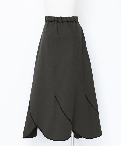 somari imagination（ソマリ イマジネーション）の「『カーブ切り替えパイピングスカート』（スカート・レディース・ベージュ/チャコール・2/1）」の15枚目の写真