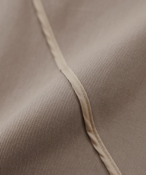 somari imagination（ソマリ イマジネーション）の「『カーブ切り替えパイピングスカート』（スカート・レディース・ベージュ/チャコール・2/1）」の3枚目の写真