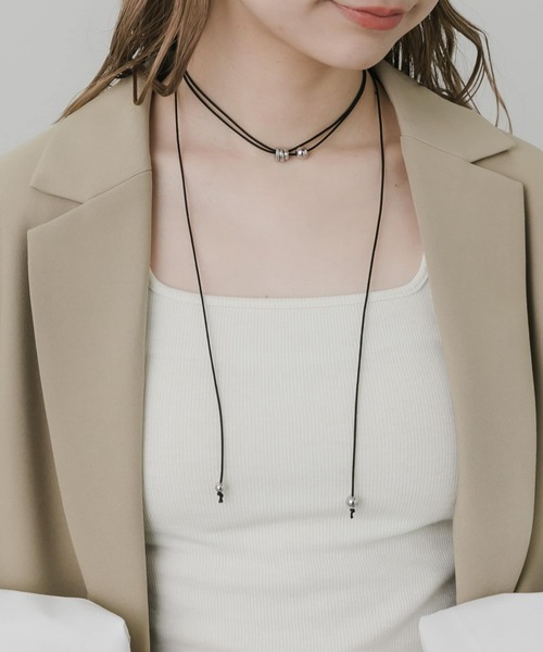 SMELLY（スメリー）の「ボールマルチWAYチョーカーネックレス（チョーカー・レディース・ブラック・-）」の2枚目の写真