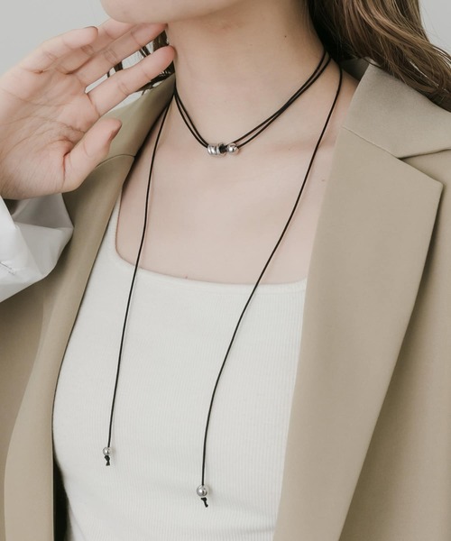 SMELLY（スメリー）の「ボールマルチWAYチョーカーネックレス（チョーカー・レディース・ブラック・-）」の3枚目の写真