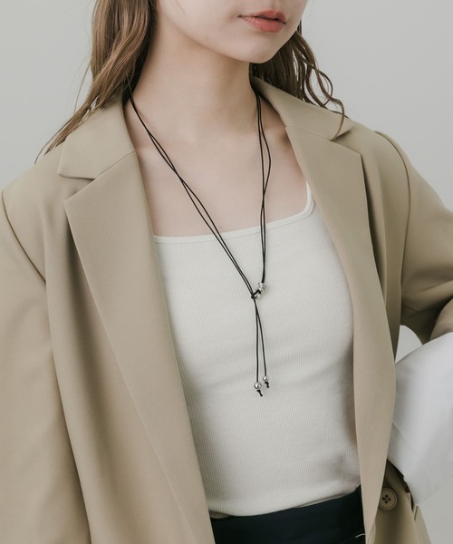 SMELLY（スメリー）の「ボールマルチWAYチョーカーネックレス（チョーカー・レディース・ブラック・-）」の5枚目の写真