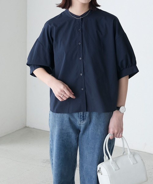 BONLECILL(ボンルシール)の「バックシャーリングバンドカラーシャツ/ブラウス(シャツ/ブラウス・レディース・チャコールグレー/ブルー/アイボリー/ネイビー・FREE)」の15枚目の写真