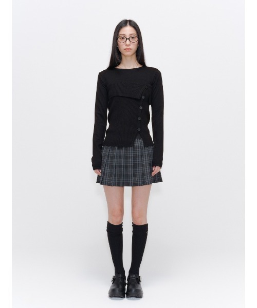 Miseki SEOUL（ミセキソウル）の「Shirring knee socks（ソックス/靴下・レディース・ブラック/グレー/アイボリー/チャコール・OS）」の13枚目の写真