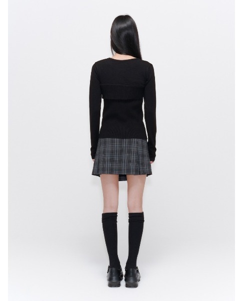 Miseki SEOUL（ミセキソウル）の「Shirring knee socks（ソックス/靴下・レディース・ブラック/グレー/アイボリー/チャコール・OS）」の15枚目の写真
