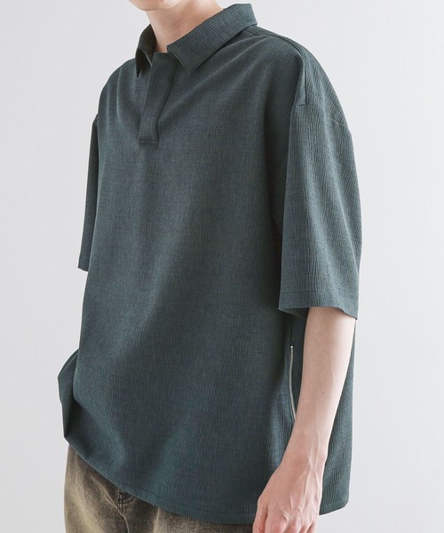 tk.TAKEO KIKUCHI(ティーケータケオキクチ)の「【セットアップ対応】テッククレープスキッパーシャツ(シャツ/ブラウス・メンズ・チャコールグレー/ライトベージュ/ブルー/ブラック・01/03/02)」の4枚目の写真