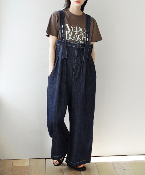 e-zakkamania stores(イーザッカマニアストアーズ)の「10oz.DENIM ハイウエスト ワイドサロペット(サロペット/オーバーオール・レディース・インディゴブルー/ブルー・フリー)」の2枚目の写真