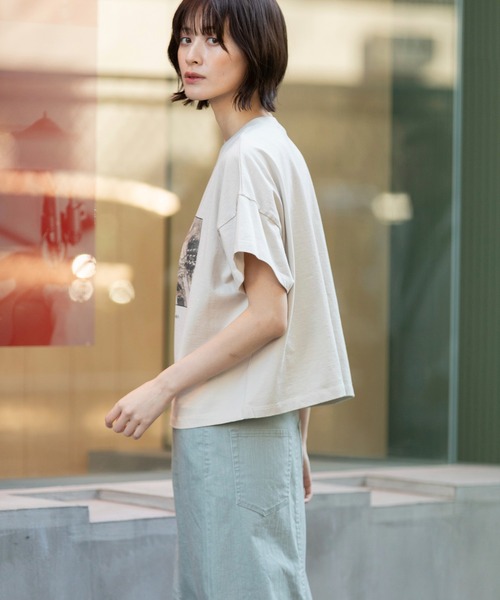 Munich（ミューニック）の「フォトプリントTシャツ（Tシャツ/カットソー・レディース・ホワイト/ラベンダー/ライトベージュ・FREE）」の15枚目の写真