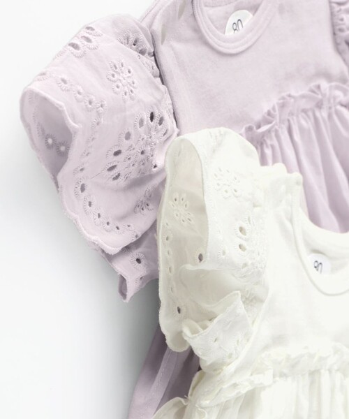 BRANSHES（ブランシェス）の「【キッズとおそろい】ローンスカラップ刺繍カバーオール（ロンパース・キッズ・ラベンダー/オフホワイト・70/80）」の11枚目の写真