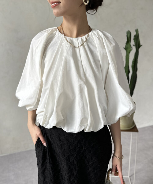 Chez toi（シェトワ）の「ショートギャザーバルーンブラウス（シャツ/ブラウス・レディース・ホワイト/キャメル/ブラック・FREE）」の9枚目の写真