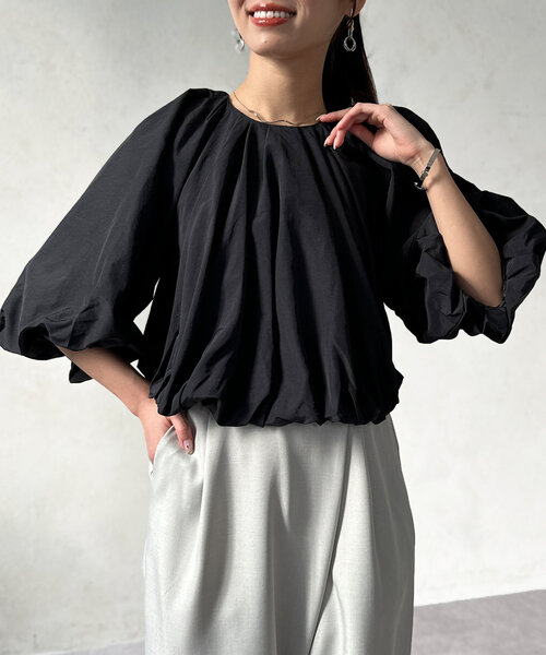 Chez toi（シェトワ）の「ショートギャザーバルーンブラウス（シャツ/ブラウス・レディース・ホワイト/キャメル/ブラック・FREE）」の18枚目の写真