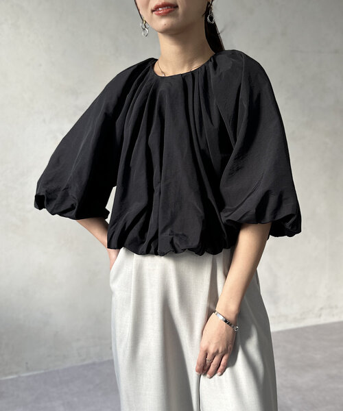 Chez toi（シェトワ）の「ショートギャザーバルーンブラウス（シャツ/ブラウス・レディース・ホワイト/キャメル/ブラック・FREE）」の17枚目の写真