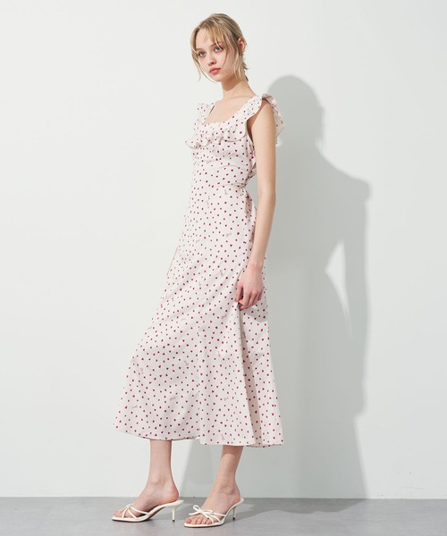 DEICY(デイシー)の「ランダムハートフリルワンピース(ワンピース・レディース・ピンク/ライトベージュ・1/0)」の13枚目の写真