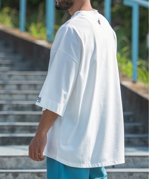 Sunny Smith(サニースミス)の「【SUNNY SMITH】Heavy Smith Emb Logo SS Tee(Tシャツ/カットソー・メンズ・オフホワイト/チャコールグレー/グリーン/ネイビー・FREE)」の8枚目の写真