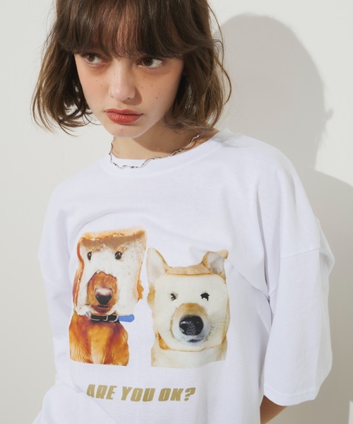 Unitage（ユニテージ）の「イタズラわんTEE（Tシャツ/カットソー・レディース・ブラック/ホワイト・FREE）」の3枚目の写真