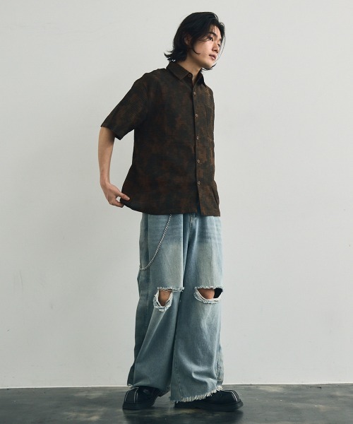 Shoowtime（ショウタイム）の「Big silhouette abstract all-over print draped short-sleeved shirt / ビッグシルエットアブストラクト総柄ドレープ半袖シャツ（シャツ/ブラウス・メンズ・ダークブラウン系/グレー系・X-LARGE/LARGE/MEDIUM）」の21枚目の写真