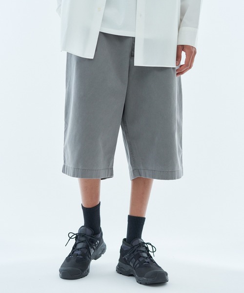 ESTNATION(エストネーション)の「ESTNATION / ピグメントダイ ワイドショートパンツ(その他パンツ・メンズ・ブラック・SMALL/MEDIUM/LARGE)」の8枚目の写真