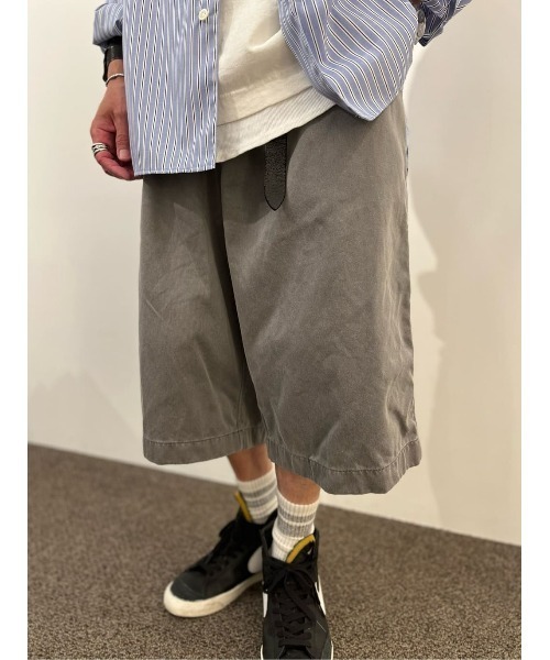 ESTNATION(エストネーション)の「ESTNATION / ピグメントダイ ワイドショートパンツ(その他パンツ・メンズ・ブラック・SMALL/MEDIUM/LARGE)」の15枚目の写真