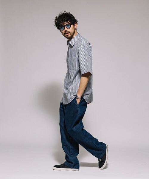 FREAK'S STORE(フリークスストア)の「タイプライター レギュラーカラー ショートスリーブ ストライプシャツ/リラックスフィット(シャツ/ブラウス・メンズ・ホワイト/ブルー/ネイビー・MEDIUM/SMALL/LARGE)」の20枚目の写真