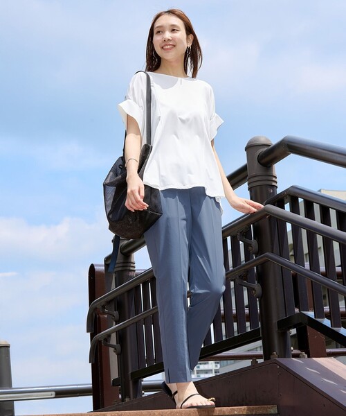 UNFILO(アンフィーロ)の「ヒートシールドジャージー ボリュームフレアT(Tシャツ/カットソー・レディース・ホワイト系/ブラック系/スカイブルー系/ダークブラウン系・X-LARGE)」の19枚目の写真