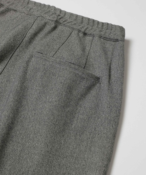 MR.OLIVE(ミスターオリーブ)の「PEACHSKIN STRETCH GABARDINE / 2TACK WIDE EASY PANTS(スラックス・メンズ・グレー/ネイビー・SMALL/MEDIUM/LARGE)」の3枚目の写真