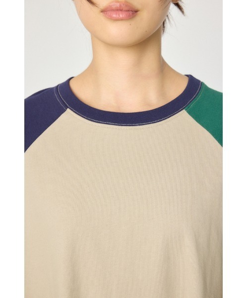 RODEO CROWNS WIDE BOWL(ロデオクラウンズワイドボウル)の「ラグランカラーステッチワンピース(ワンピース・レディース・ブラック/ネイビー/オフホワイト/マルチ・FREE)」の6枚目の写真