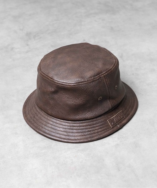 AVIREX(アヴィレックス)の「★AVIREX★SYNTHETIC LEATHER BUCKET HAT(ハット・メンズ・ブラウン/ブラック・FREE)」の1枚目の写真