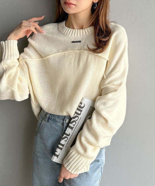mily bilet(ミウィビレット)の「【mily bilet】ゆるっとシルエットが魅せる、大人の余裕。前後2WAYフロント切り替えニットプルオーバー(長袖)(ニット/セーター・レディース・グレー/レッド/アイボリー/ブラック・X-LARGE/SMALL/MEDIUM/LARGE)」の9枚目の写真