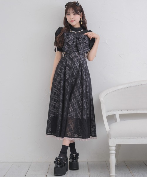 ROJITA(ロジータ)の「ビッグリボンポイントドッキングロングワンピース(ワンピース・レディース・ホワイト/ピンク/ブラック・FREE)」の11枚目の写真