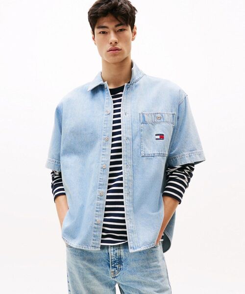 tommy jeans(トミー ジーンズ)の「デニムスケーターショートスリーブシャツ(シャツ/ブラウス・メンズ・インディゴブルー・LARGE/MEDIUM/SMALL/X-LARGE)」の1枚目の写真