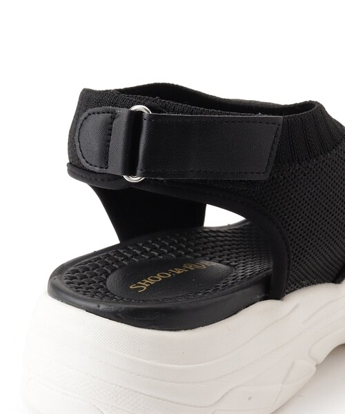 SHOO・LA・RUE（シューラルー）の「ニットスニーカーサンダル（サンダル・レディース・ブラック/ライトベージュ・45/35）」の10枚目の写真