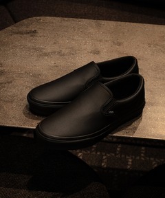 国内発☆雨の日も楽ちん！VANS SLIP ON スリッポンPU 国内発☆雨の日も楽ちん！VANS SLIP ON スリッポンPU ホワイト