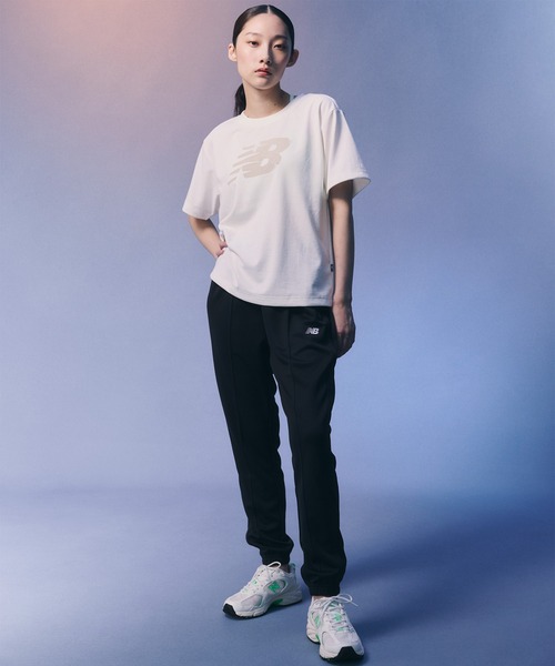 NEW BALANCE(ニューバランス)の「リラックスショートスリーブTシャツ(Tシャツ/カットソー・レディース・ベビーピンク/オフホワイト・X-LARGE/LARGE/MEDIUM/SMALL)」の17枚目の写真